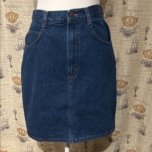 Shades Classic Denim Skirt size 9/10